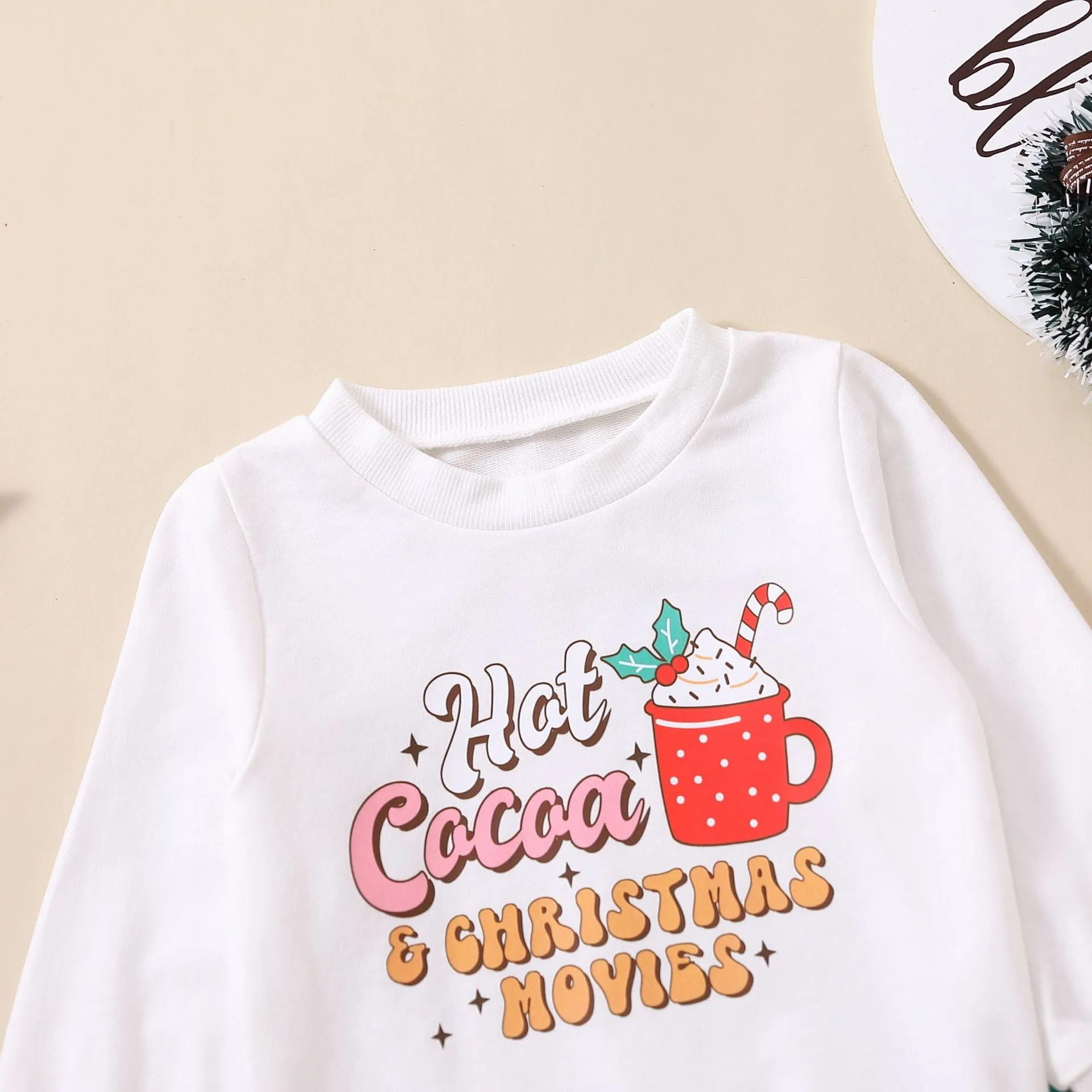 2 Pieces Set Baby Kid Girls Christmas Letters Cartoon Print Tops And Pants Wholesale 23101520