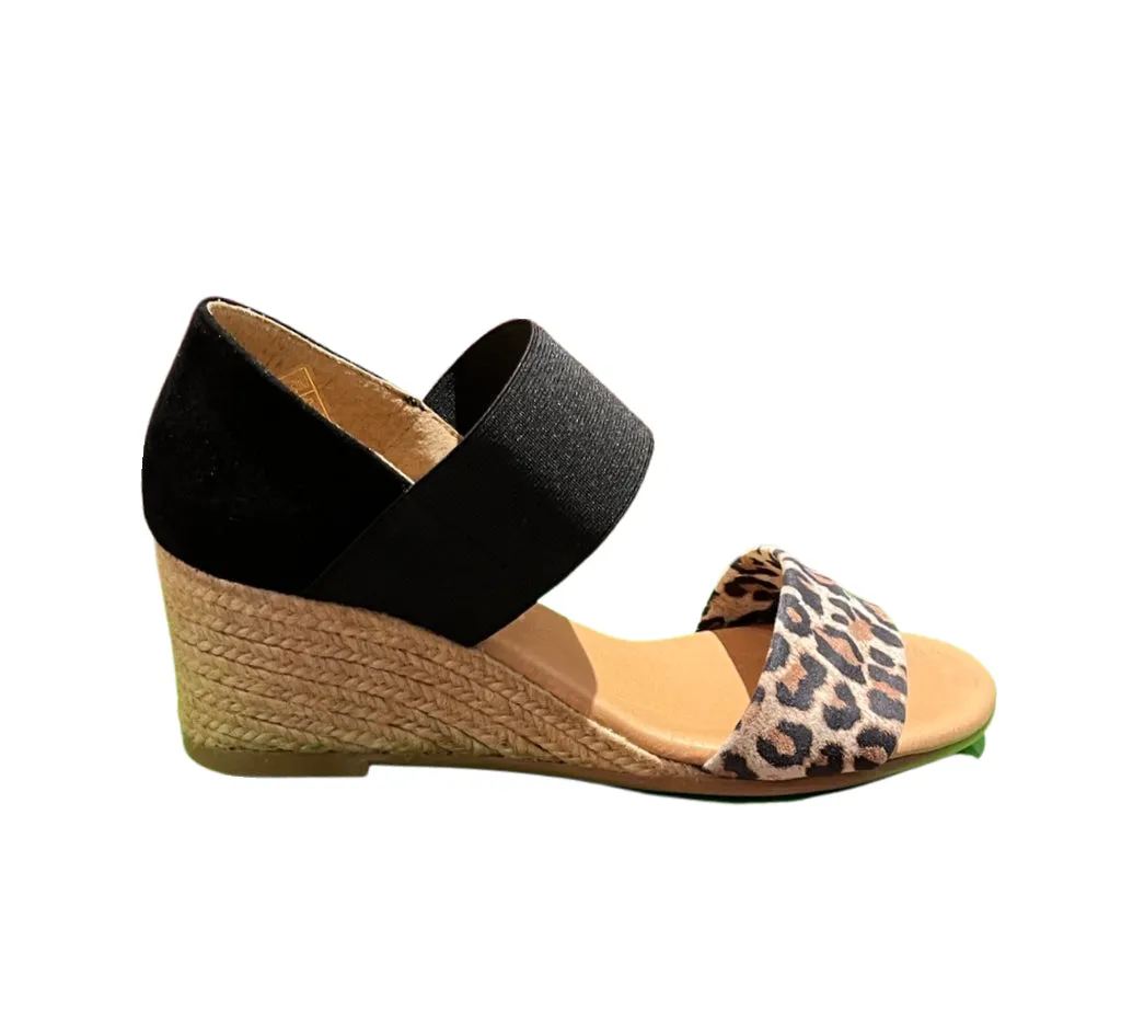 521 Animal Print Wedge