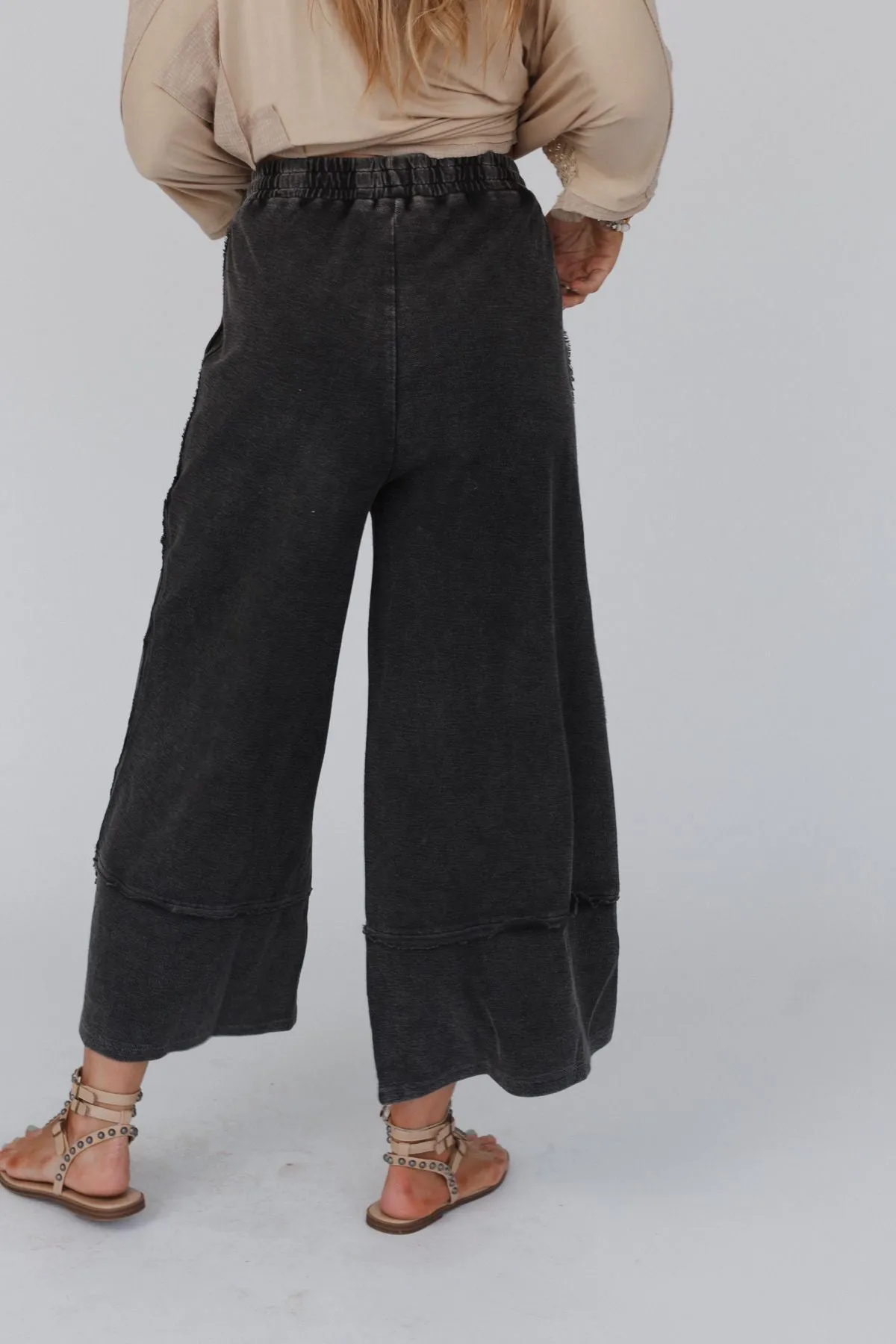 Easy Going Wide Leg Palazzo Pant - Black