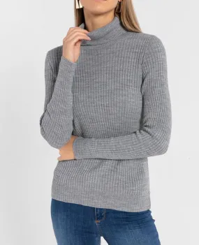 ROUND NECK SWEATER