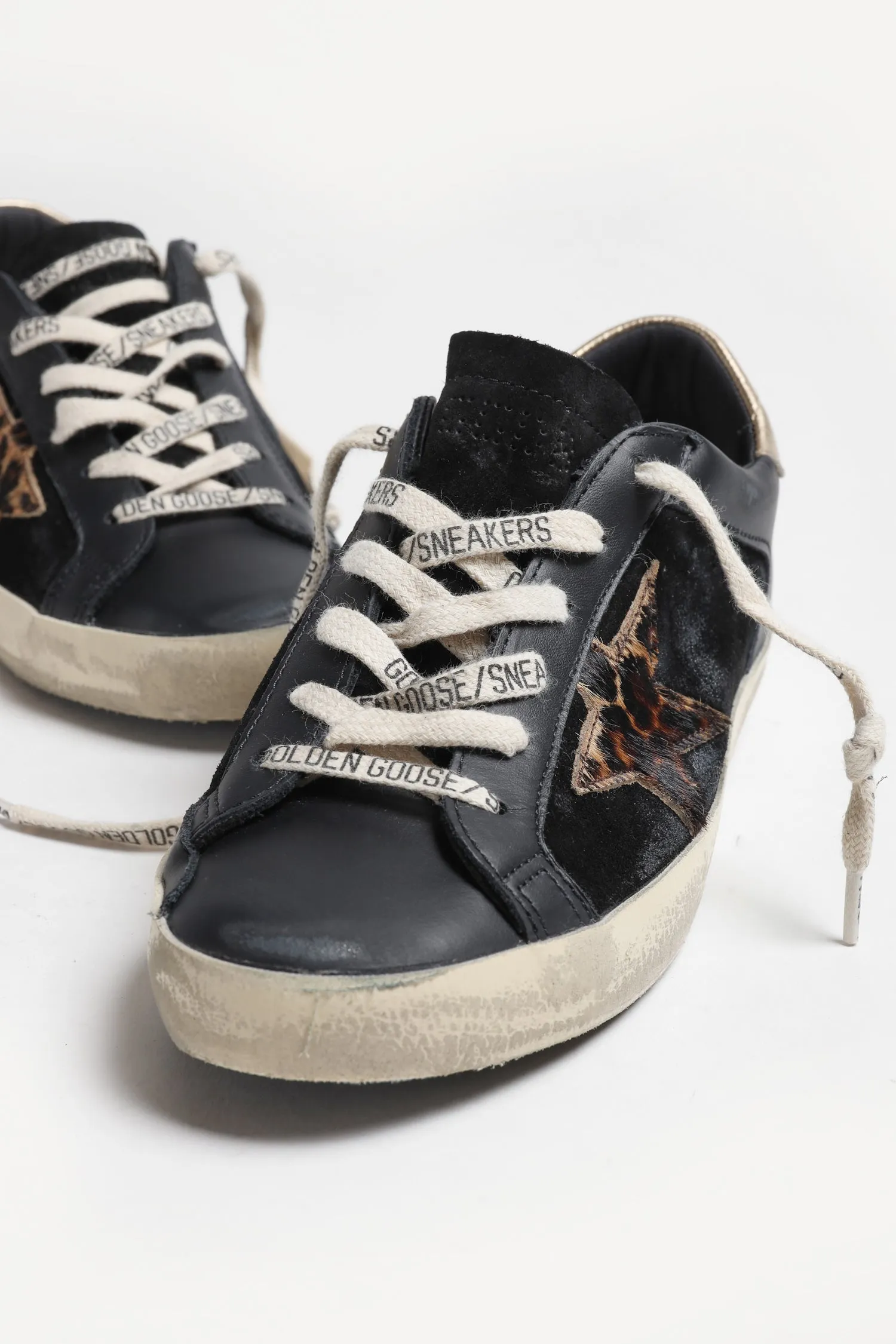 Sneaker Superstar in Schwarz/Leo/Gold